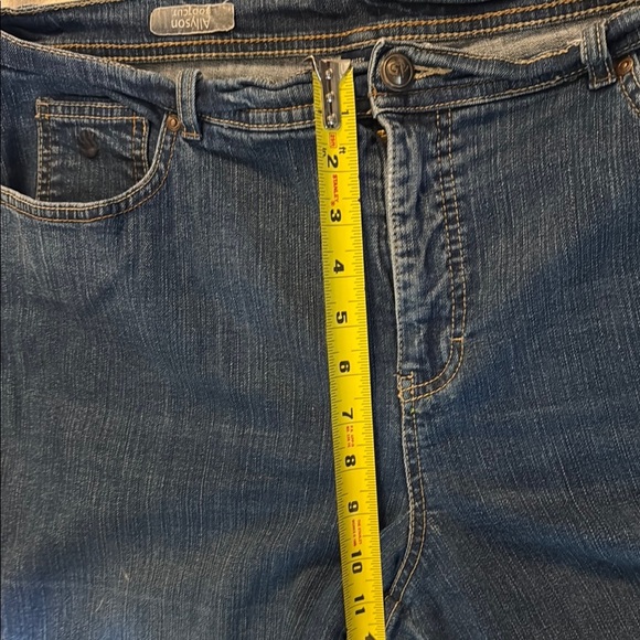 Gloria Vanderbilt Allyson fit Stretch Dark Blue Denim Women's Jeans. Size 14. - Picture 6 of 10